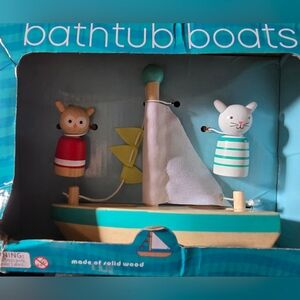 Wooden Bathtub Boats Toy